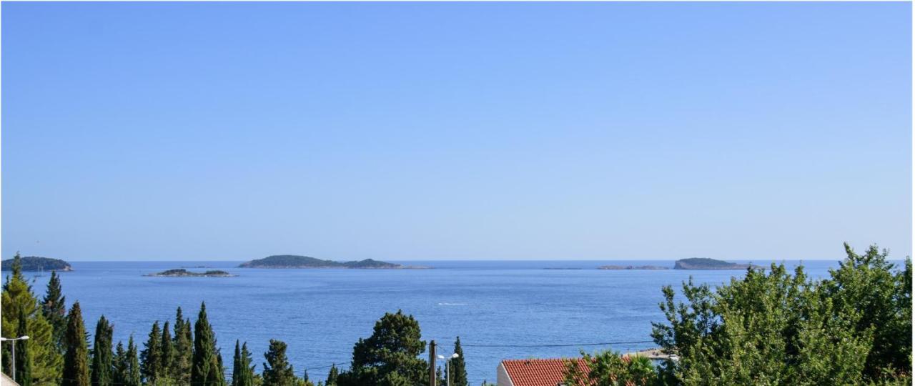 Aurora Seaview Apartment Mlini Esterno foto