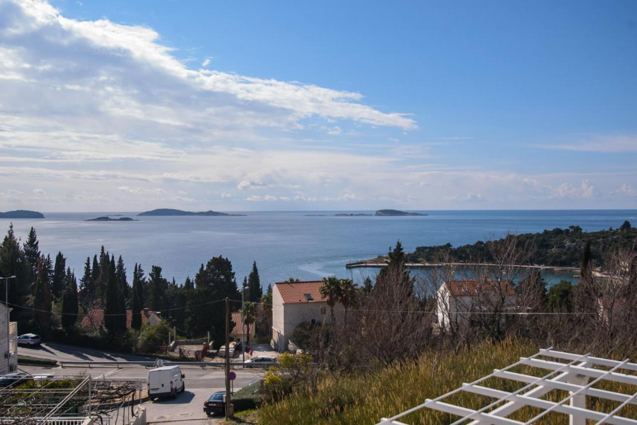 Aurora Seaview Apartment Mlini Esterno foto