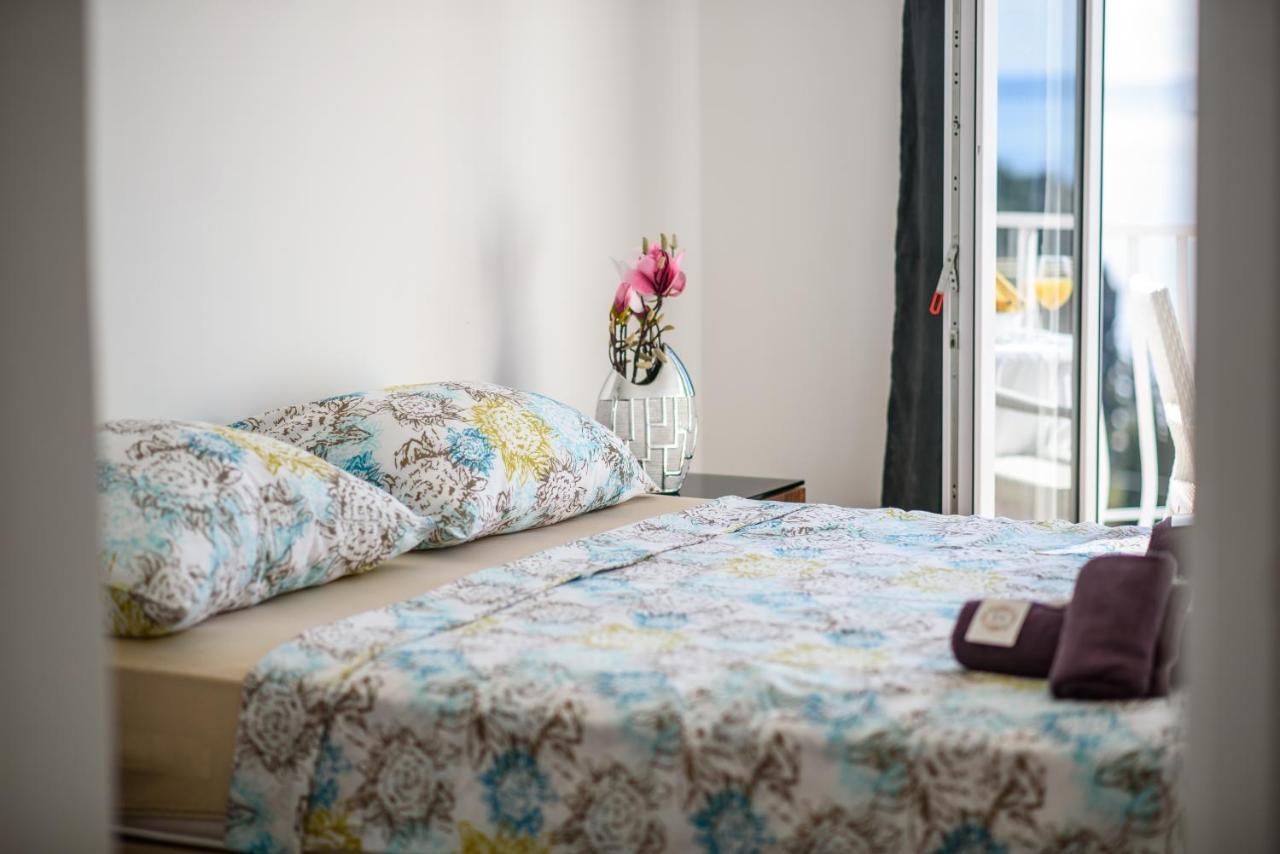 Aurora Seaview Apartment Mlini Esterno foto