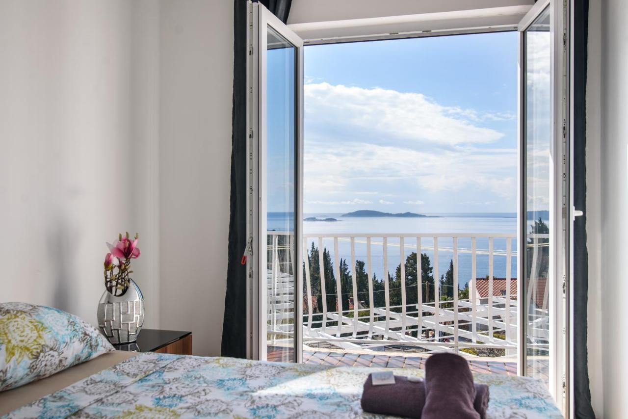 Aurora Seaview Apartment Mlini Esterno foto