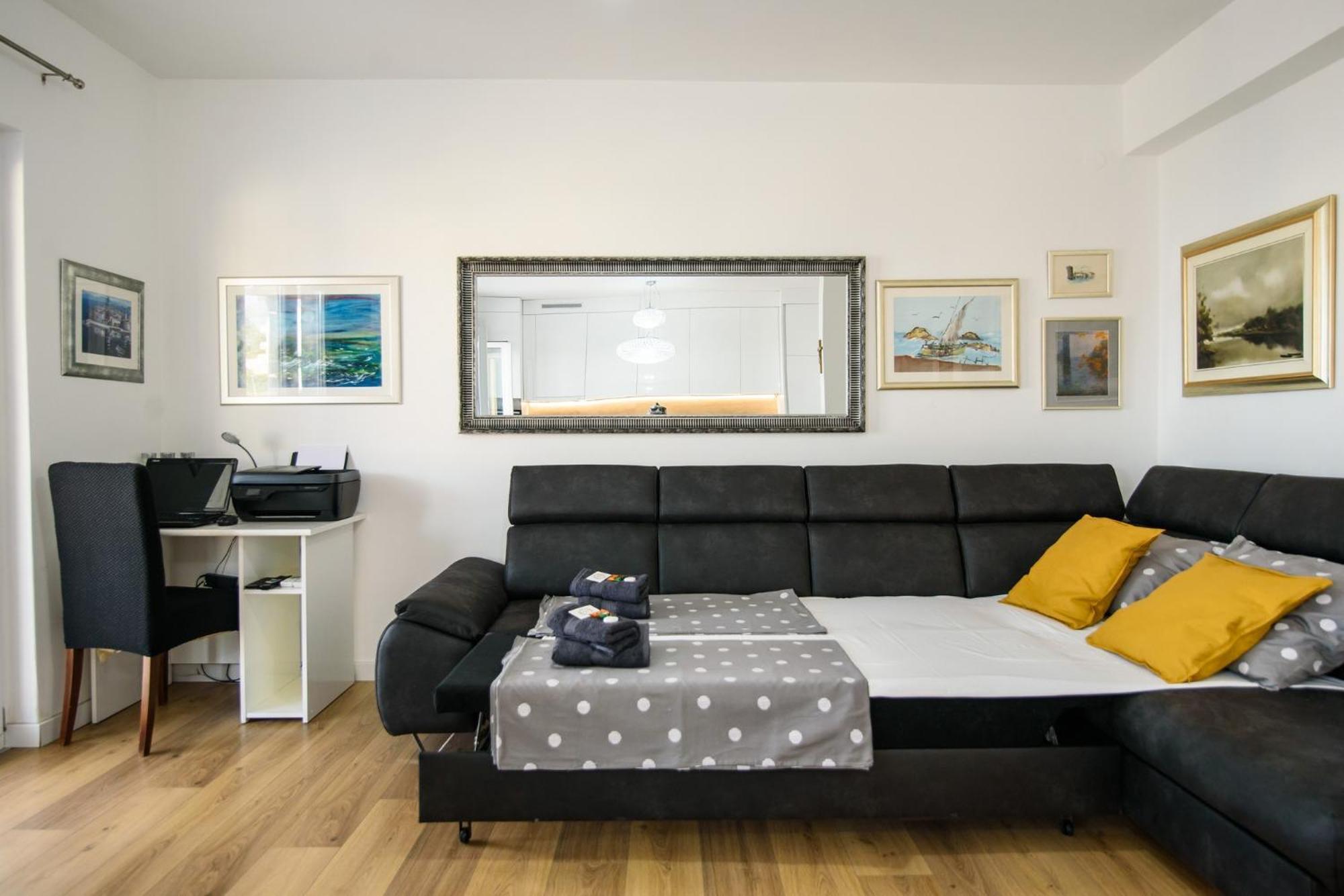 Aurora Seaview Apartment Mlini Esterno foto