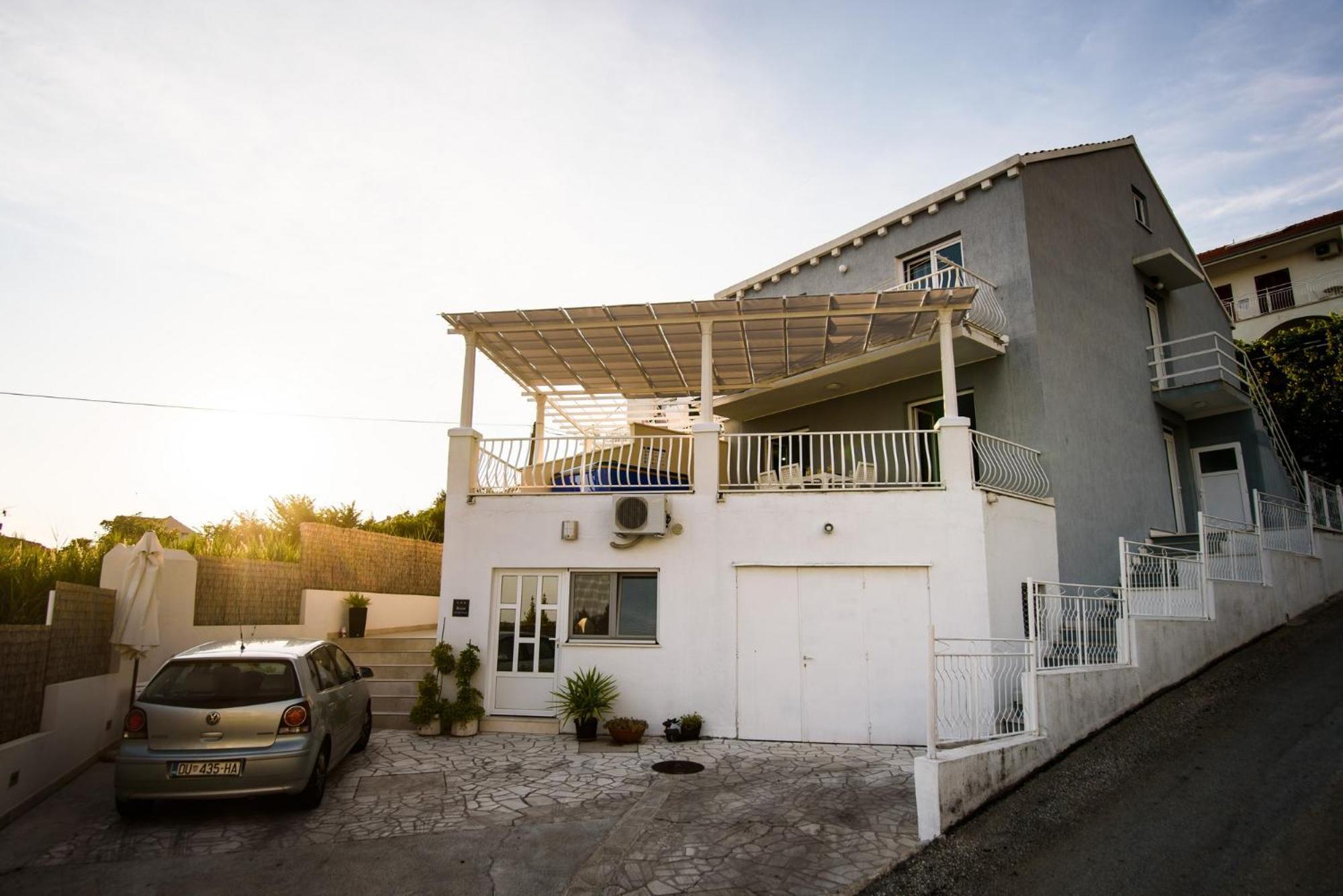 Aurora Seaview Apartment Mlini Esterno foto